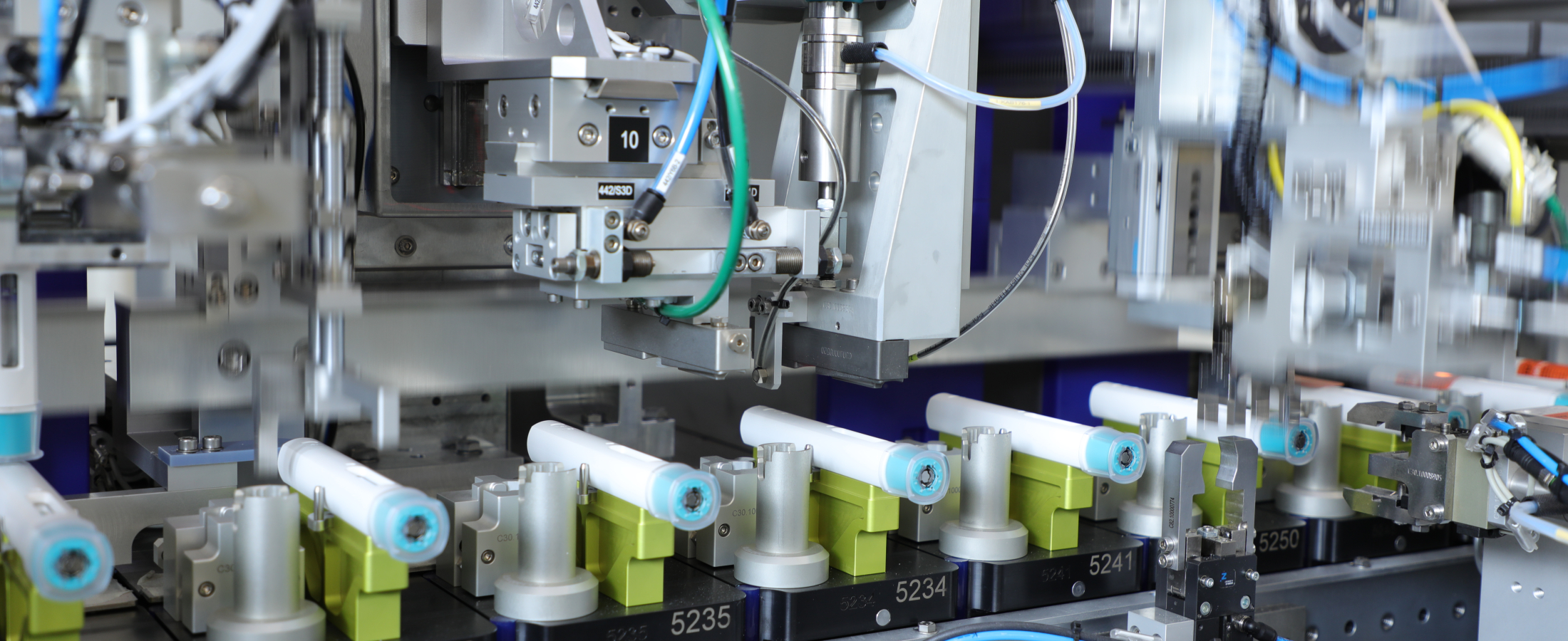 Auto-injector assembly