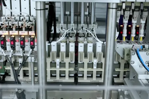 Auto-injector assembly